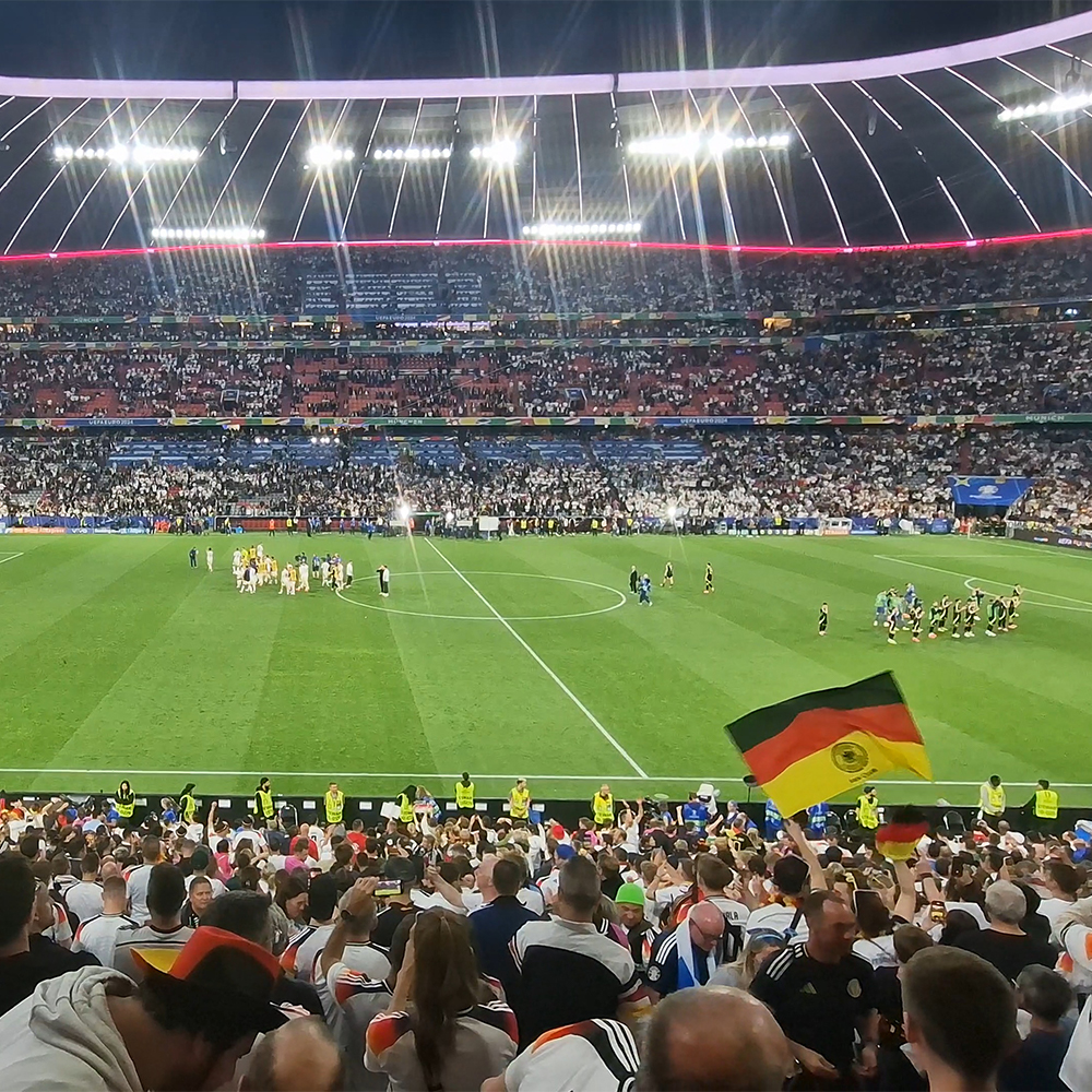 Die Fußball-Europa-Meisterschaft in Deutschland hat begonnen